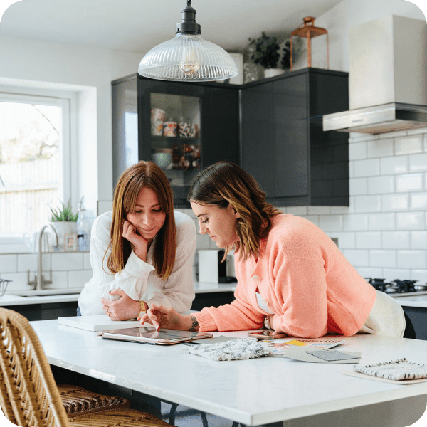 How much does an interior designer cost in the UK?